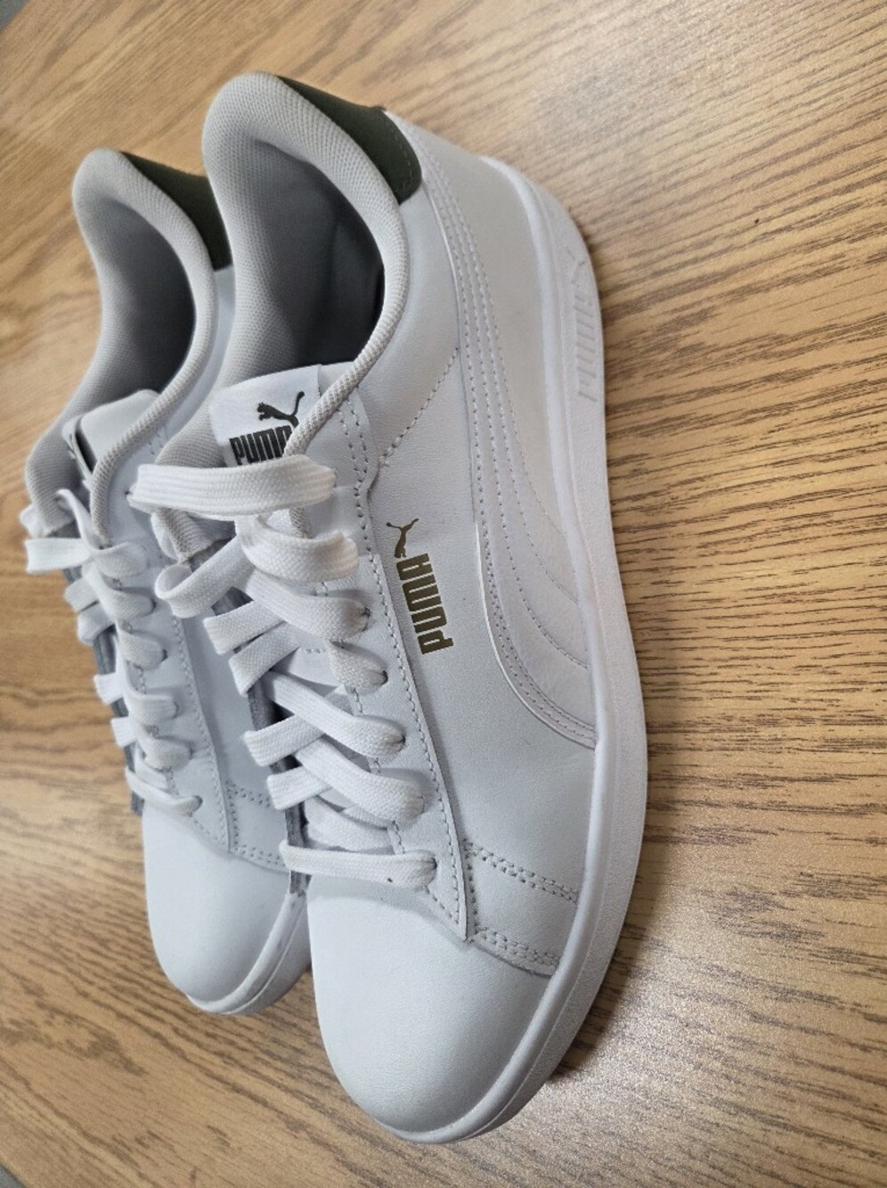 Puma Men's Classic White Low-Top Sneakers